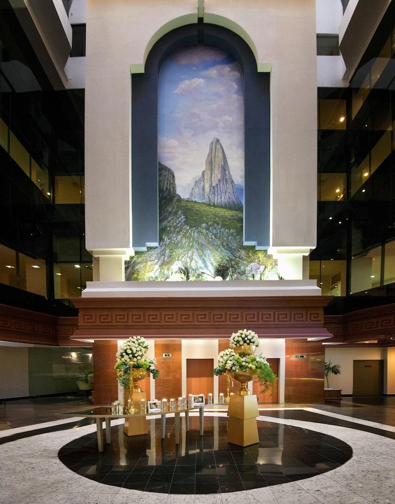 เฟียสตา อเมริกานา มอนเทเรย์ Hotel มอนแตร์เรย์ ภายนอก รูปภาพ